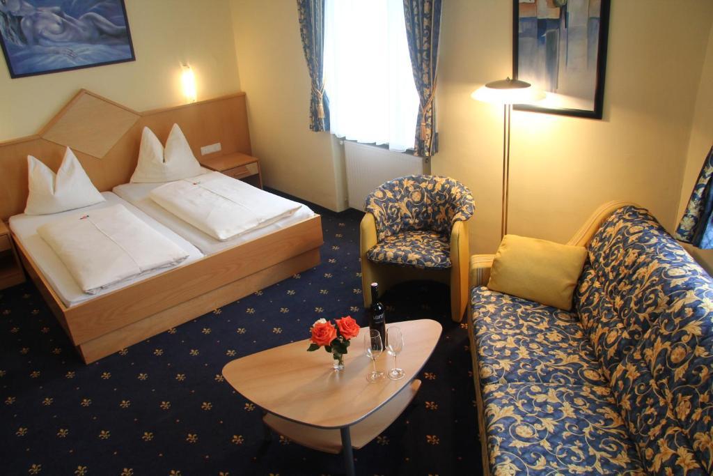 Hotel Bayrischer Hof Βελς Δωμάτιο φωτογραφία