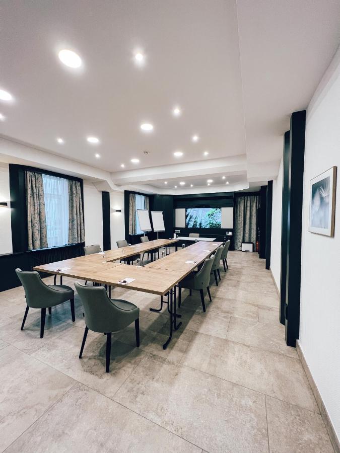 Hotel Bayrischer Hof Βελς Εξωτερικό φωτογραφία