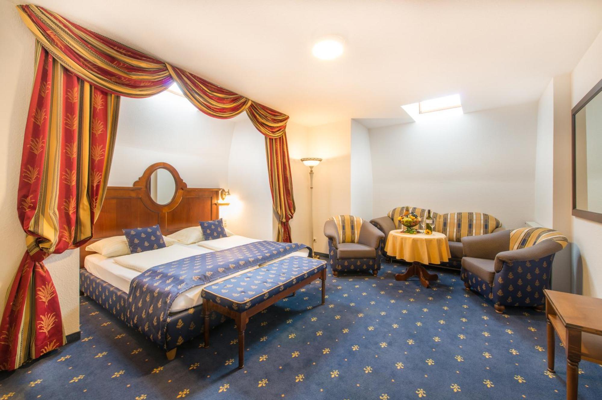 Hotel Bayrischer Hof Βελς Εξωτερικό φωτογραφία